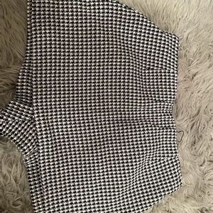 Zara Skort